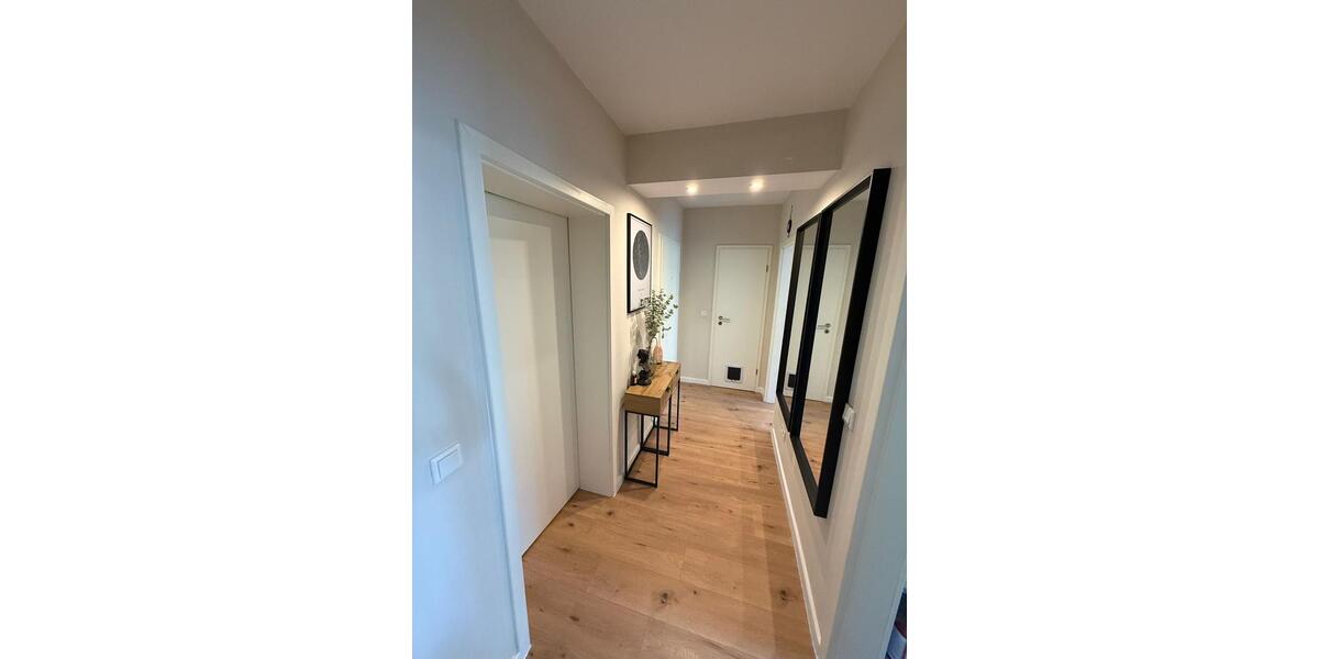 Etagenwohnung Köln Kalk - 3 Zimmer, 70 m&sup2;, 1.200&euro; | Angebot:26409022