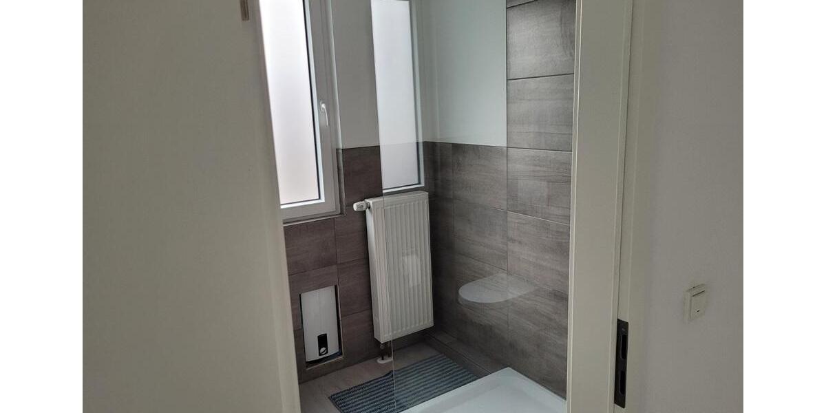 Dachgeschoßwohnung Köln Porz - 2 Zimmer, 52 m&sup2;, 726&euro; | Angebot:25903145