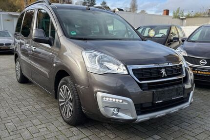 Peugeot Partner 125.000 km 9.199 € Bonn 53179
