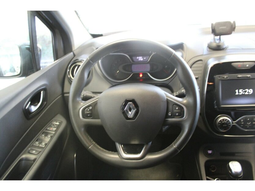 Renault Captur TCe 90 LIMITED 61.333 km 11.480 € Euskirchen 53881