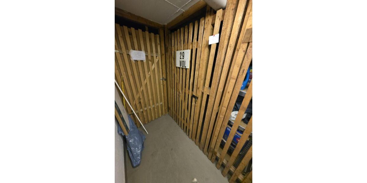 Dachgeschoßwohnung Frechen - 2 Zimmer, 39 m&sup2;, 160.000&euro; | Angebot:25872404