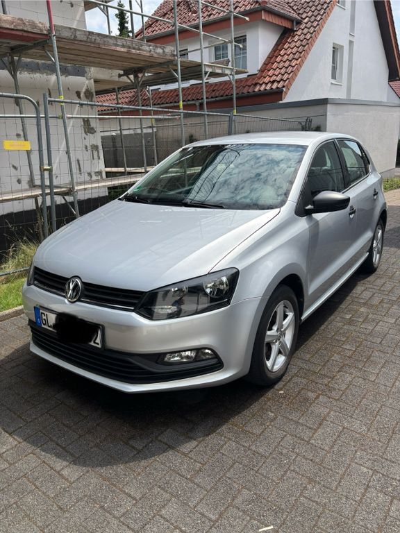 VW Polo 31.700 km 8.400 € Bergisch Gladbach 51429
