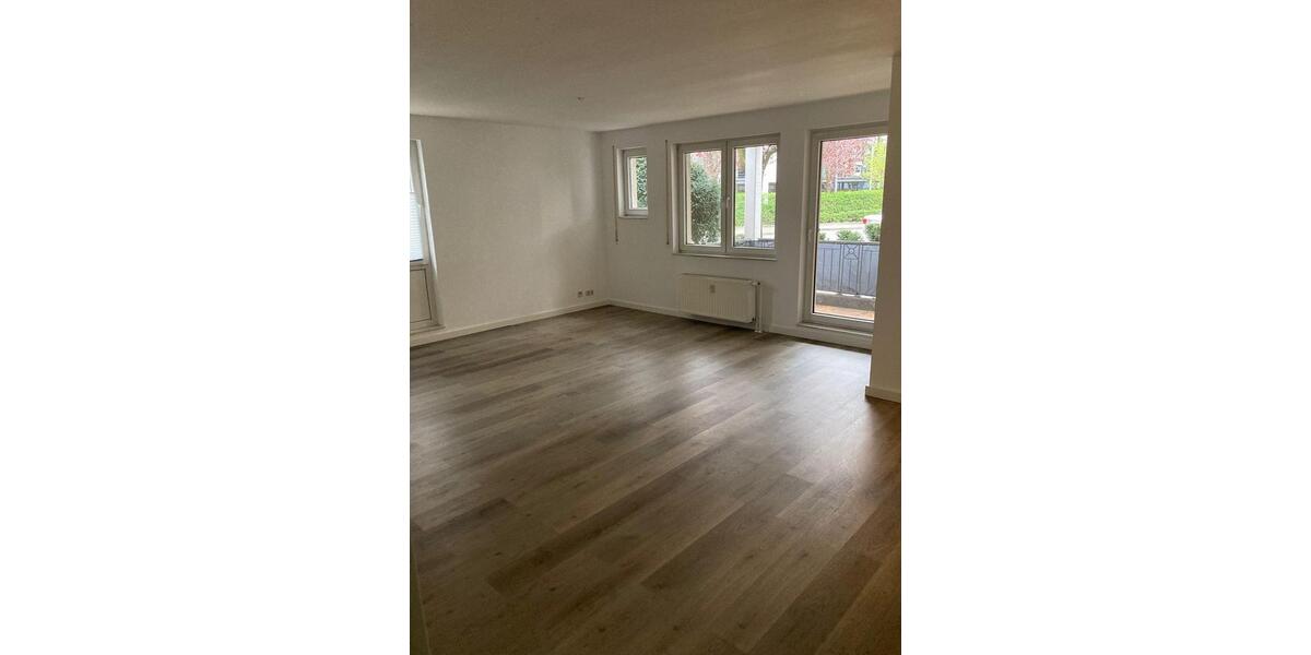 Erdgeschoßwohnung Niederkassel - 4 Zimmer, 101 m&sup2;, 1.232&euro; | Angebot:25906425