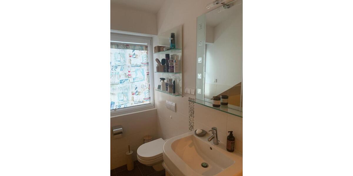 Dachgeschoßwohnung Overath - 2 Zimmer, 83 m&sup2;, 1.079&euro; | Angebot:24488192