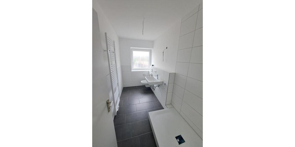 Etagenwohnung Köln Rodenkirchen - 2 Zimmer, 66 m&sup2;, 1.130&euro; | Angebot:24454599