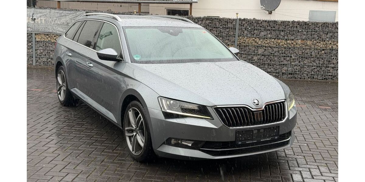 Skoda Superb 128.000 km 14.490 &euro; Bad Breisig 53498
