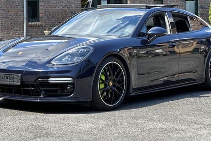 Porsche Panamera 64.600 km 89.790 &euro; Frechen (bei Köln) 50226