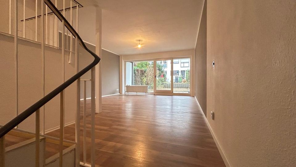 Reihenhaus Bonn Lannesdorf - 4 Zimmer, 135 m&sup2;, 1.700&euro; | Angebot:24706850