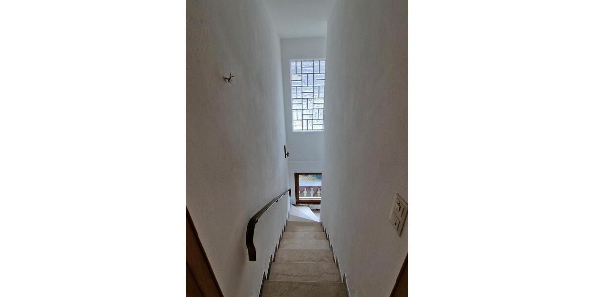 Einfamilienhaus Mayschoß - 3 Zimmer, 79 m&sup2;, 460&euro; | Angebot:25795781