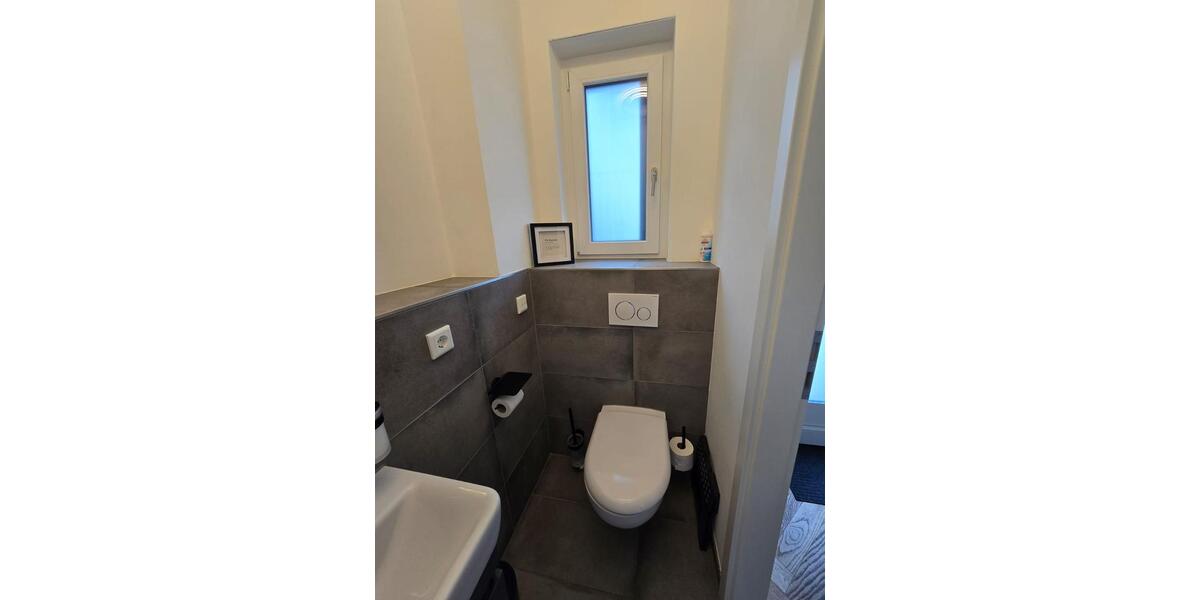 Reihenhaus Köln Porz - 5 Zimmer, 143 m&sup2;, 2.600&euro; | Angebot:26449177