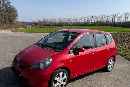 Honda Jazz 259.692 km 800 &euro; Bonn 53115