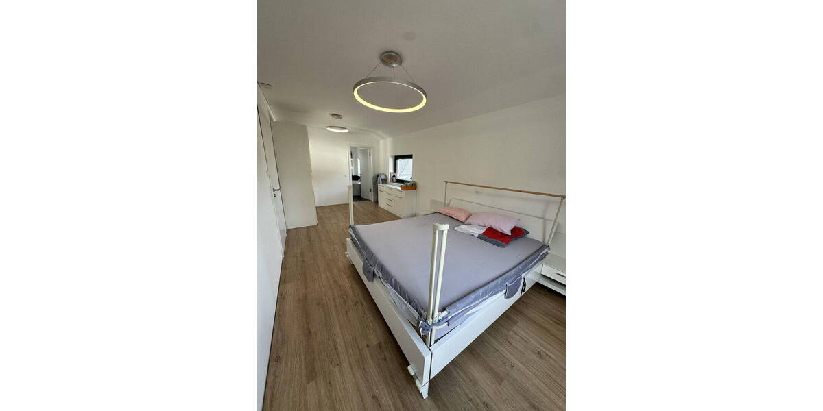 Einfamilienhaus Sankt Katharinen (Landkreis Neuwied) - 7 Zimmer, 180 m&sup2;, 2.400&euro; | Angebot:26806002