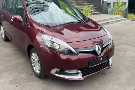 Renault Scenic 160.000 km 5.900 € Köln 50739