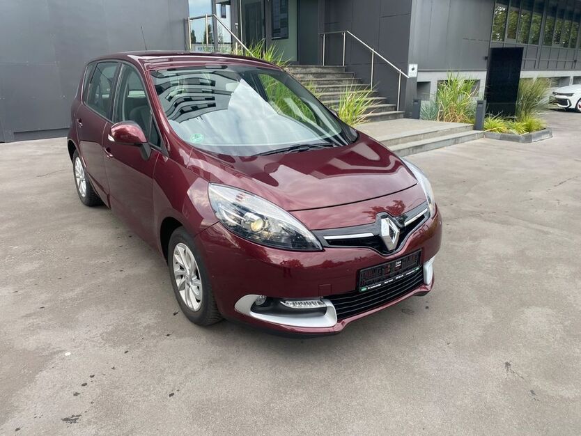 Renault Scenic 160.000 km 5.900 € Köln 50739