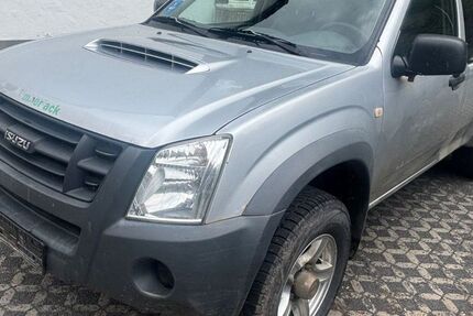 Isuzu D-Max 262.000 km 5.390 &euro; Altenahr 53505