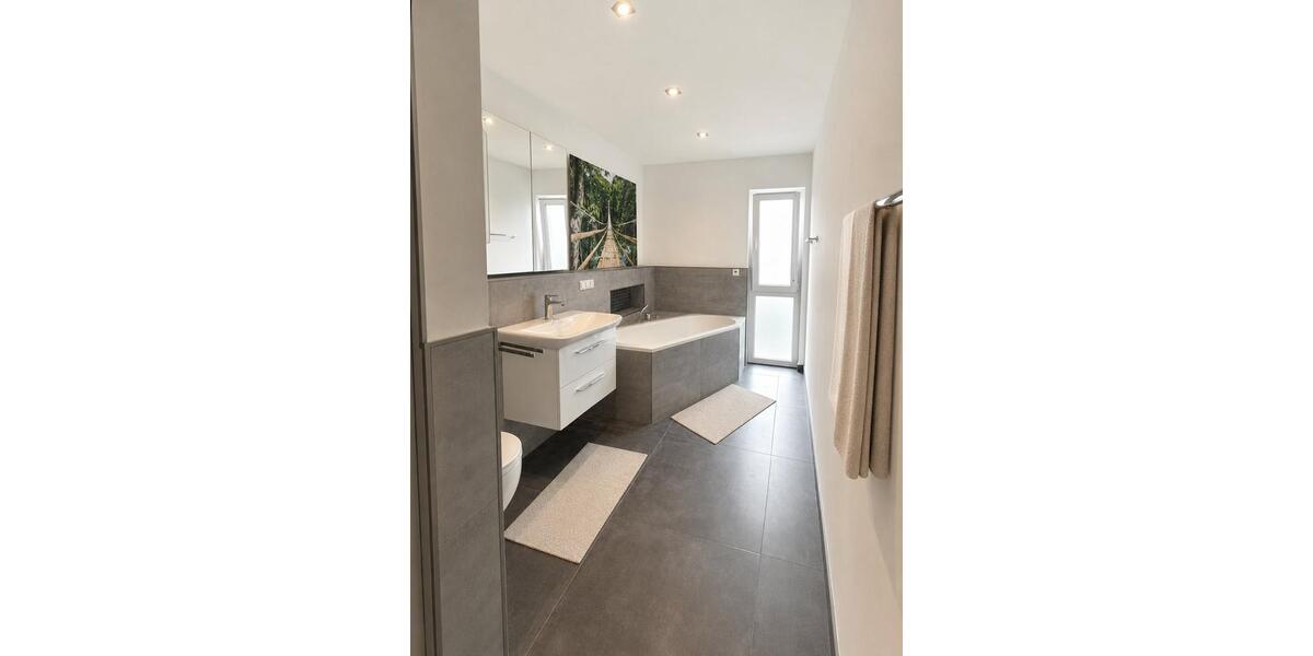 Etagenwohnung Wesseling - 4 Zimmer, 114 m&sup2;, 489.000&euro; | Angebot:27189510