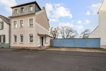 Haus Bad Neuenahr-Ahrweiler Ahrweiler - 5 Zimmer, 124 m&sup2;, 275.000&euro; | Angebot:24691136