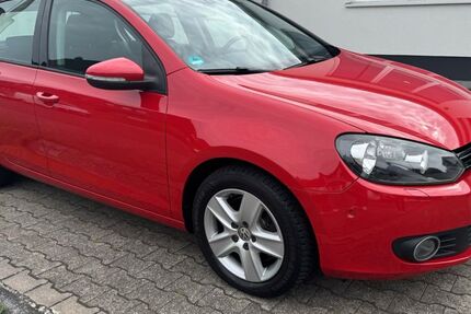 VW Golf 99.500 km 8.950 &euro; Bergisch Gladbach 51467