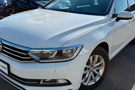 VW Passat 222.350 km 9.000 € Köln 50933