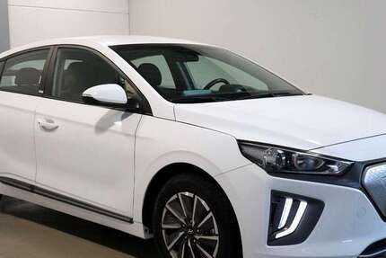 Hyundai IONIQ 30.622 km 15.850 &euro; Hürth bei Köln 50354