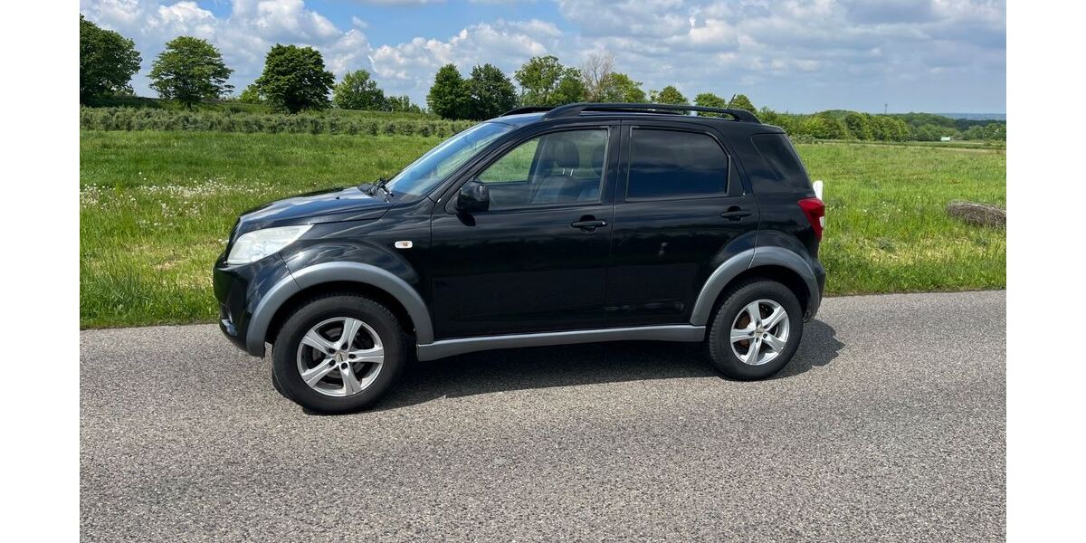Daihatsu Terios 104.000 km 6.950 &euro; Berg 53505