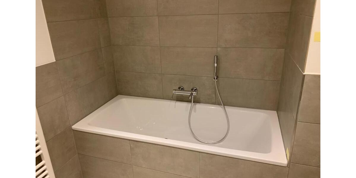 Etagenwohnung Köln Rodenkirchen - 4 Zimmer, 106 m&sup2;, 1.961&euro; | Angebot:24743575