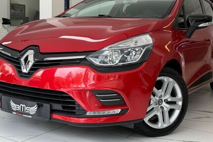 Renault Clio 70.426 km 7.975 &euro; Sinzig 53489