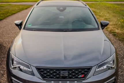 Seat Leon 91.420 km 27.600 &euro; Köln 50829