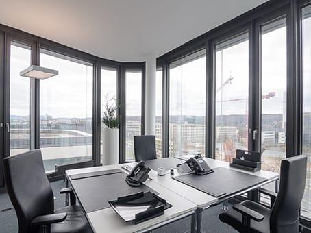 Flexibler Schreibtischplatz mit weltweitem Zugang – 10 Tage pro Monat in Bonn zimmer