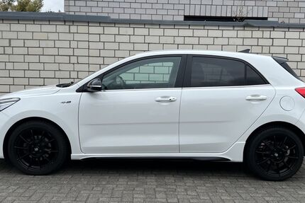 Kia Rio 59.500 km 13.190 &euro; Köln 51143