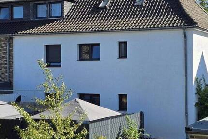 Haus Troisdorf Friedrich-Wilhelms-Hütte - 3 Zimmer, 232 m&sup2;, 649.000&euro; | Angebot:26906531