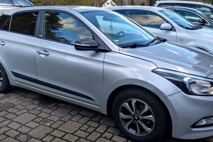Hyundai i20 107.360 km 8.600 &euro; Ruppichteroth 53809