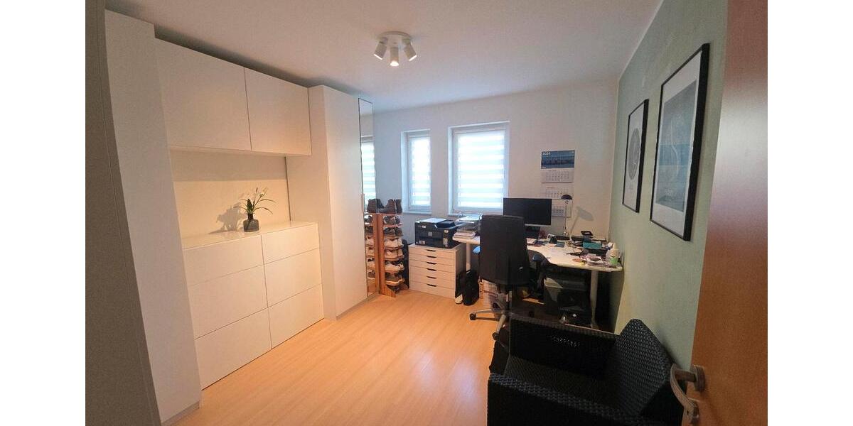 Erdgeschoßwohnung Siegburg - 3 Zimmer, 82 m&sup2;, 335.000&euro; | Angebot:26889478