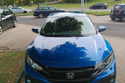 Honda Civic 74.000 km 15.600 € Bonn 53175