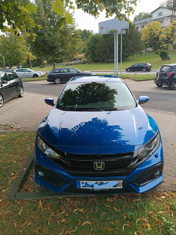 Honda Civic 74.000 km 15.600 € Bonn 53175