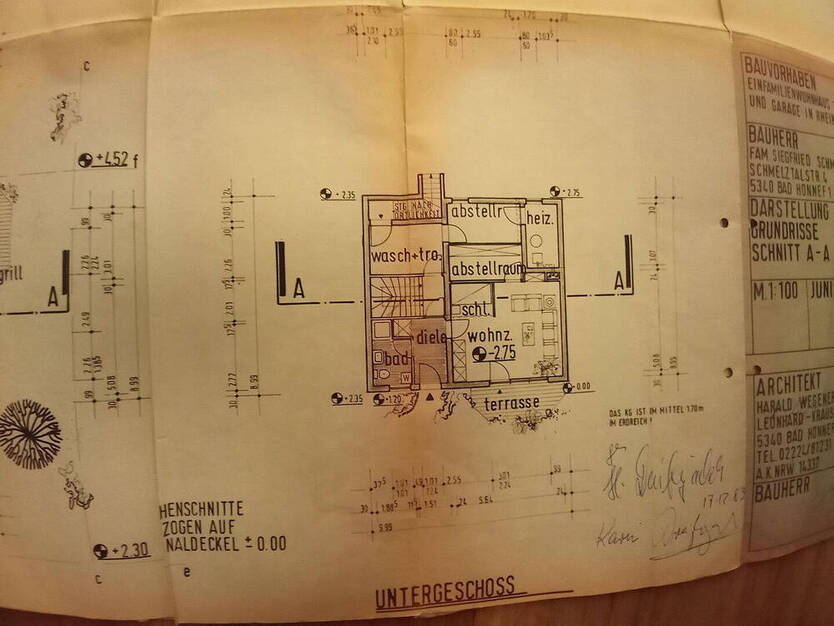 Ruhige Lage mit Blick auf Rhein und Bonn, großes Grundstück, schönes Haus mit EinliegerWohnung