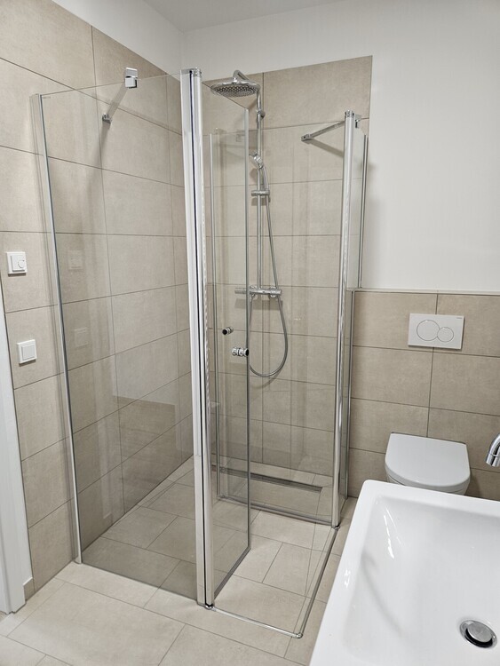 *EXKLUSIVE 2 ZIMMER-WOHNUNG mit EBK *AUFZUG  *TIEFGARAGE * BARRIEREFREI *ERSTBEZUG 2 zimmer