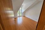 Dachgeschoßwohnung Siegburg - 3 Zimmer, 75 m&sup2;, 975&euro; | Angebot:26296339