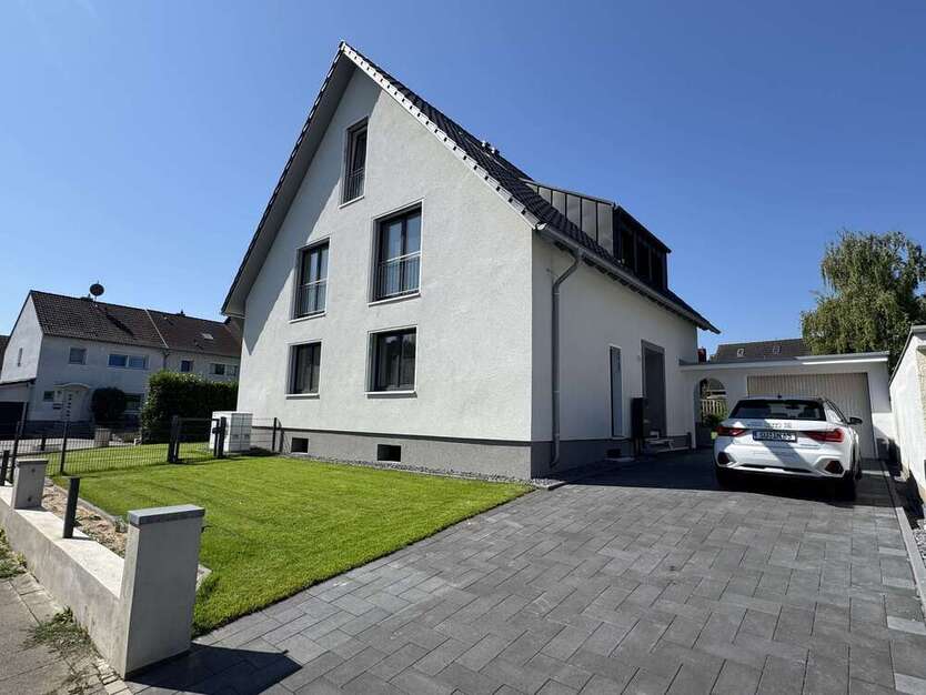 Haus zum Kaufen in Köln 1.350.000 € 170 m²