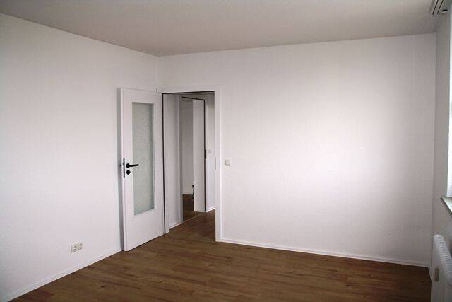 Etagenwohnung Bonn Zentrum - 3 Zimmer, 80 m&sup2;, 264.500&euro; | Angebot:26128305
