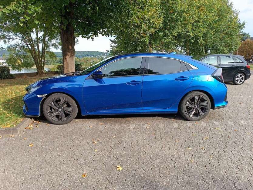 Honda Civic 75.000 km 16.300 € Bonn 53175