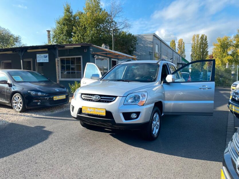 Kia Sportage 154.000 km 5.800 € Bonn 53227