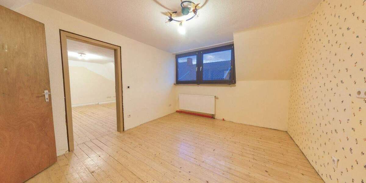 Reihenendhaus Bonn Lannesdorf - 9 Zimmer, 191 m&sup2;, 429.000&euro; | Angebot:25821891