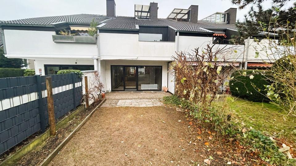 Reihenhaus Bonn Lannesdorf - 4 Zimmer, 135 m&sup2;, 1.700&euro; | Angebot:24706850