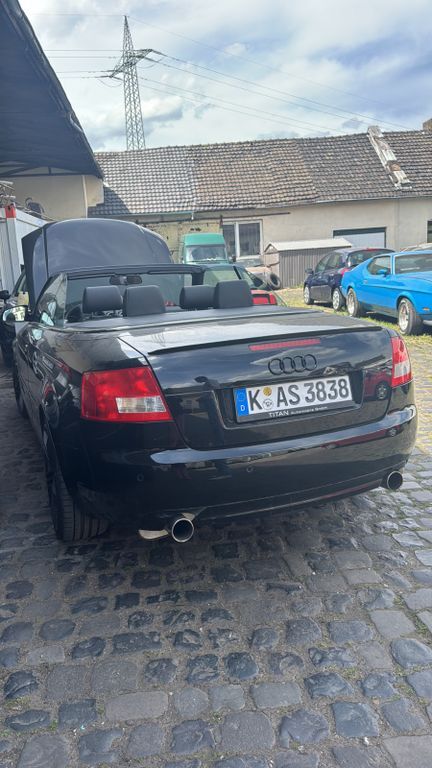 Audi A4 180.000 km 4.000 € Köln 50997