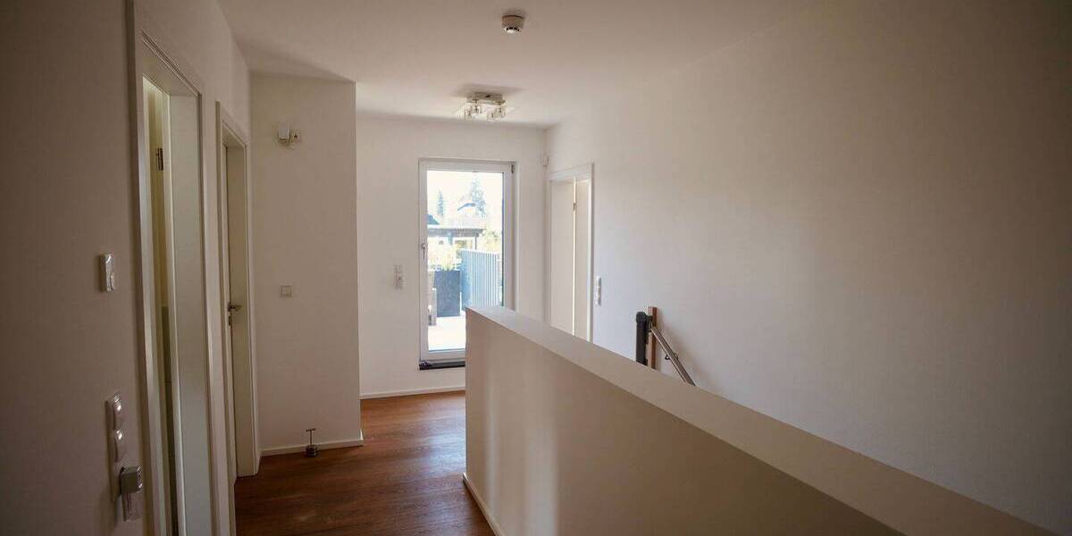 Einfamilienhaus Bonn Mehlem - 6 Zimmer, 228 m&sup2;, 1.820.000&euro; | Angebot:26851703