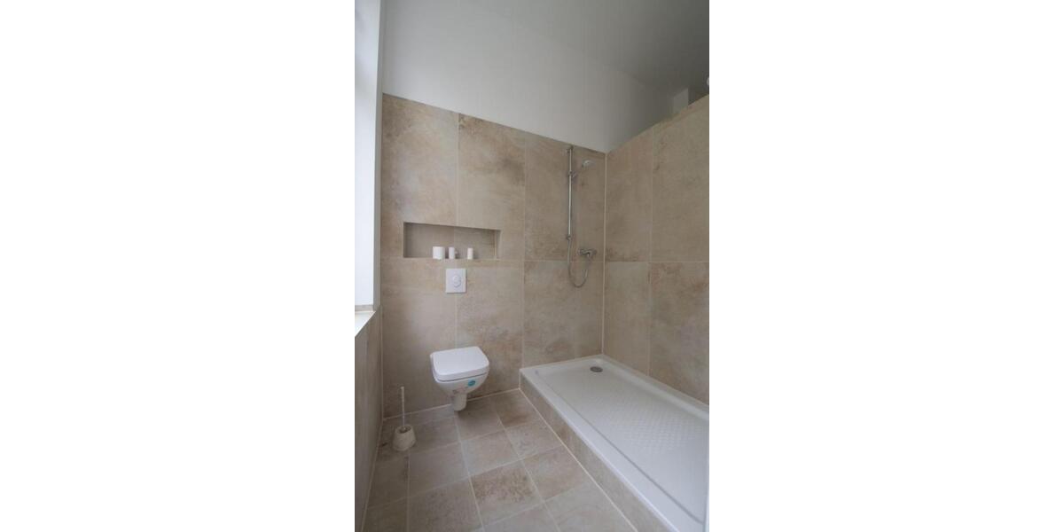 Etagenwohnung Bonn Poppelsdorf - 1 Zimmer, 20 m&sup2;, 300&euro; | Angebot:24389106