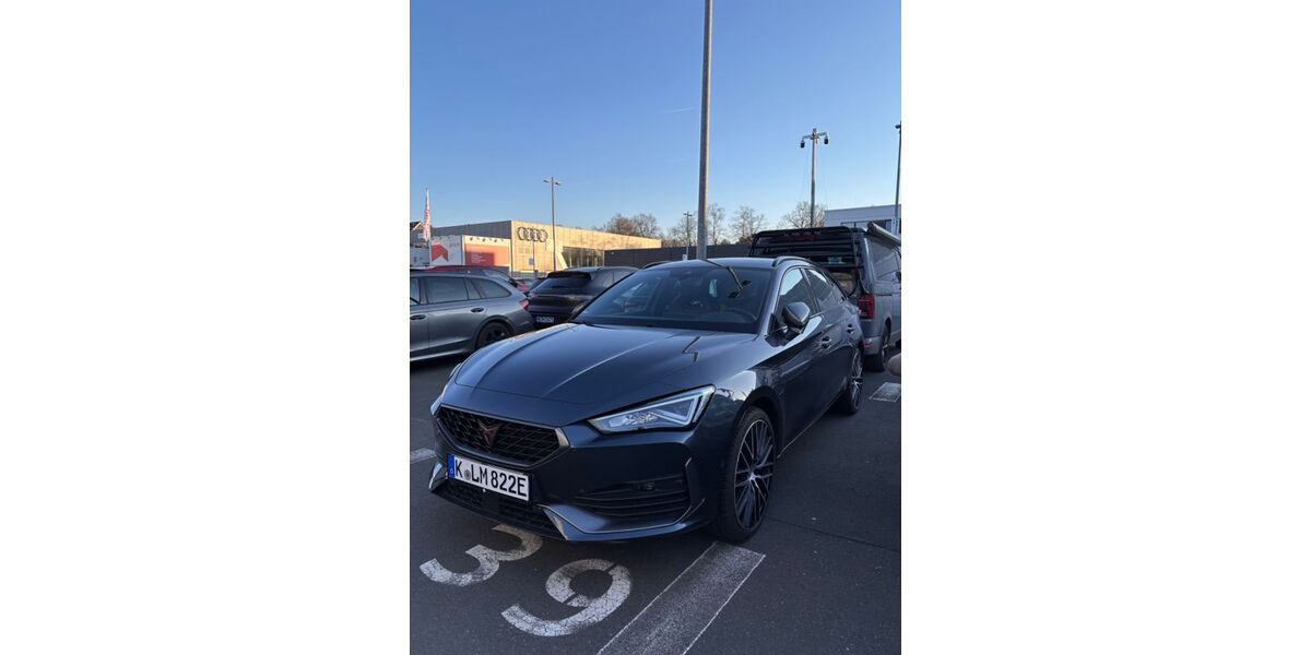 Cupra Leon 45.000 km 24.900 &euro; Köln 50733