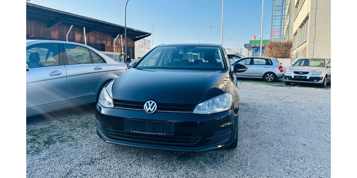 VW Golf 213.753 km 6.200 &euro; Bonn Beuel 53227