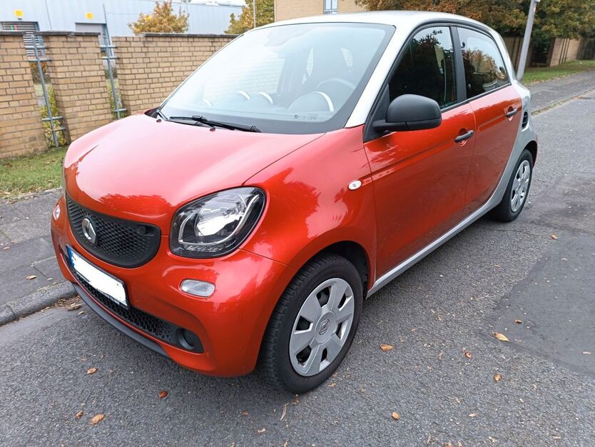 Smart ForFour 71.365 km 7.300 € Lohmar 53797